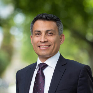 Prof Walter Mérida